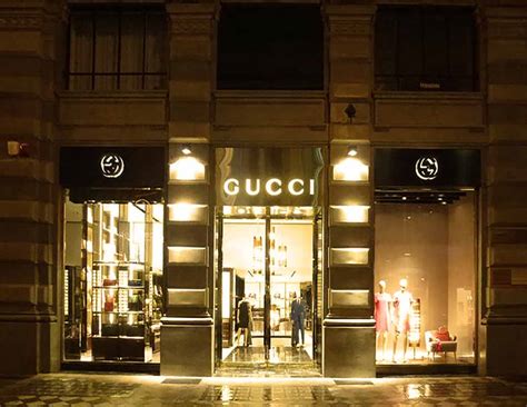 foto di gucci bari